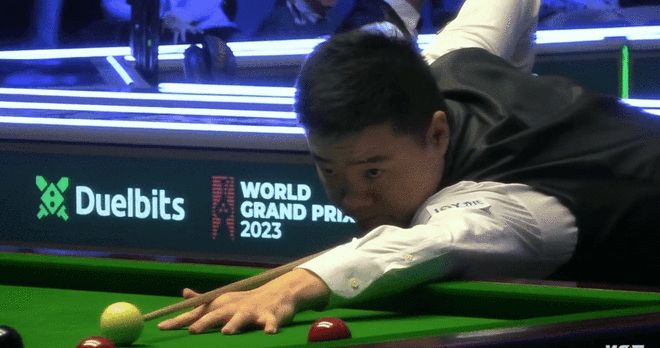 踩球动作不 踩球动作不